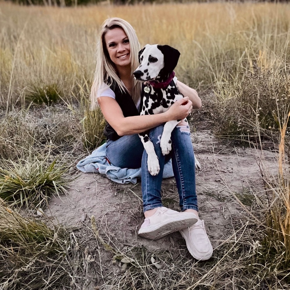 Meet your Posher, Nia 🖤